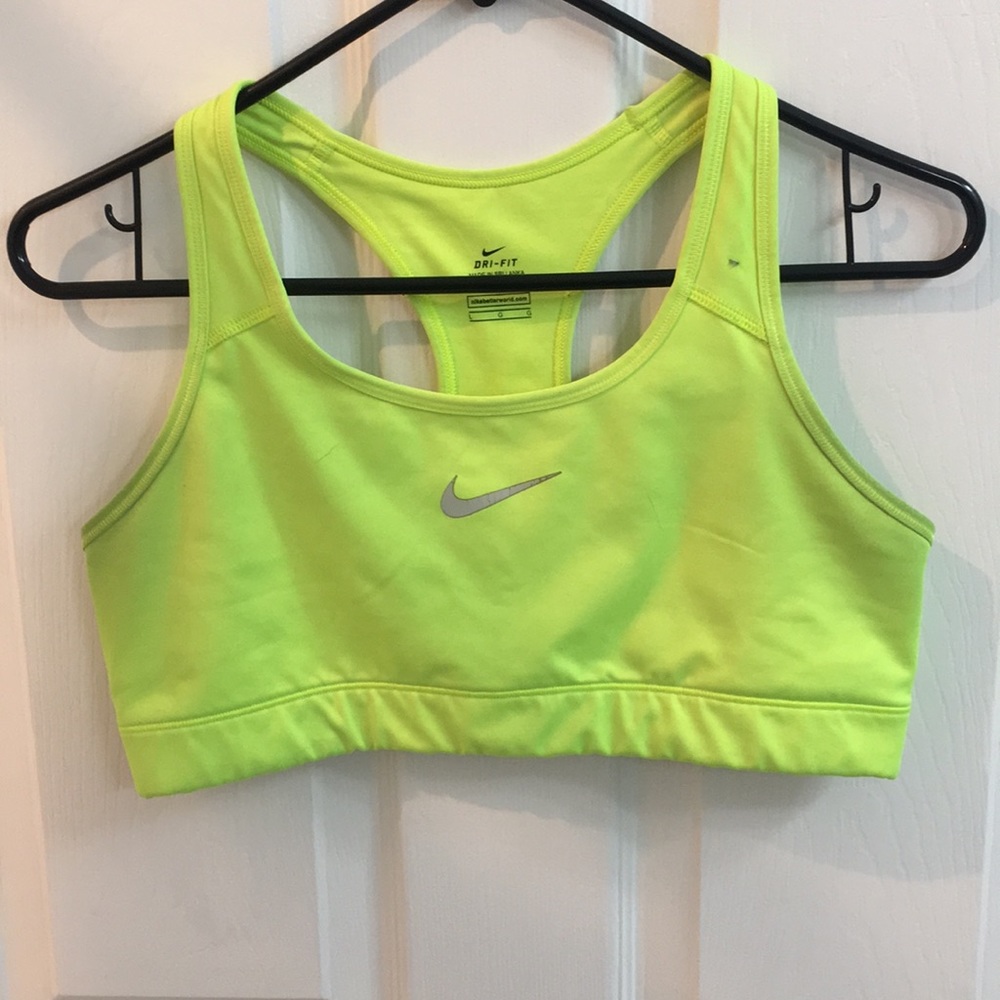 Sports bra